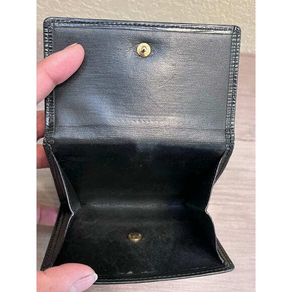 Louis Vuitton Epi Leather Trifold Wallet in Black | Vintage LV Organizer - Picture 8 of 8